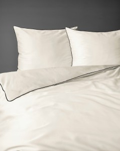 Pościel GŁADKA MAKOSATYNA kołdra 160cmx200cm +2x poduszka 70cmx80cm ECRU