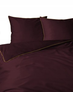 Pościel GŁADKA MAKOSATYNA kołdra 160cmx200cm +2x poduszka 70cmx80cm BURGUND