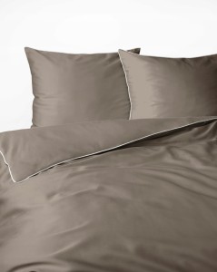 Pościel GŁADKA MAKOSATYNA kołdra 220cmx200cm + 2xpoduszka 70cmx80cm TAUPE