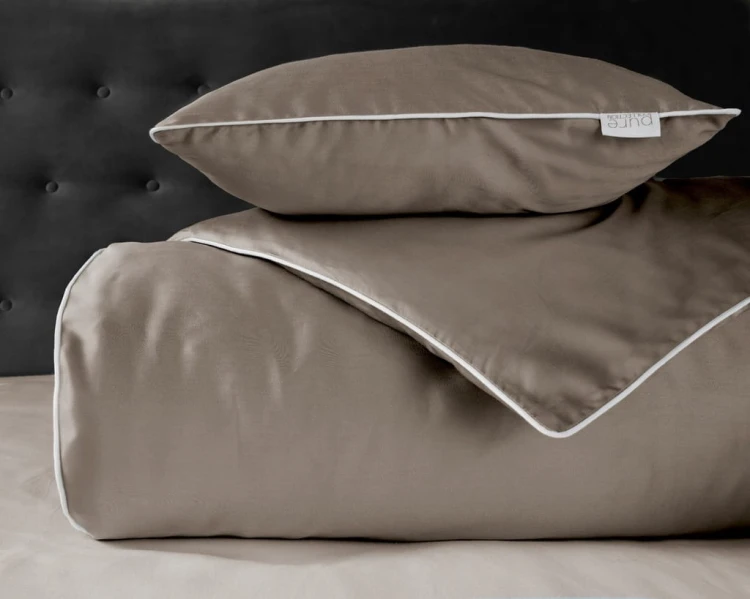 Pościel GŁADKA MAKOSATYNA kołdra 220cmx200cm + 2xpoduszka 70cmx80cm TAUPE