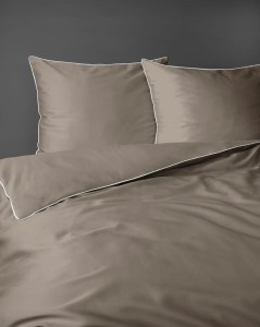 Pościel GŁADKA MAKOSATYNA kołdra 220cmx200cm + 2xpoduszka 70cmx80cm TAUPE