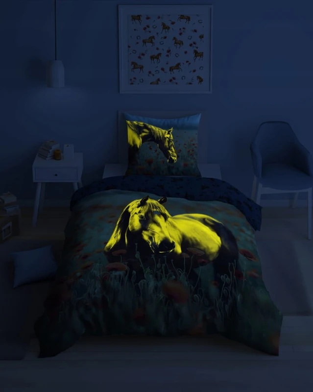 Pościel FLUO kołdra160cm x 200cm + 1 x poduszka 70cm x 80cm KOŃ