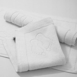 Dywanik łazienkowy hotelowy 50cm x 70cm biały STOPKA