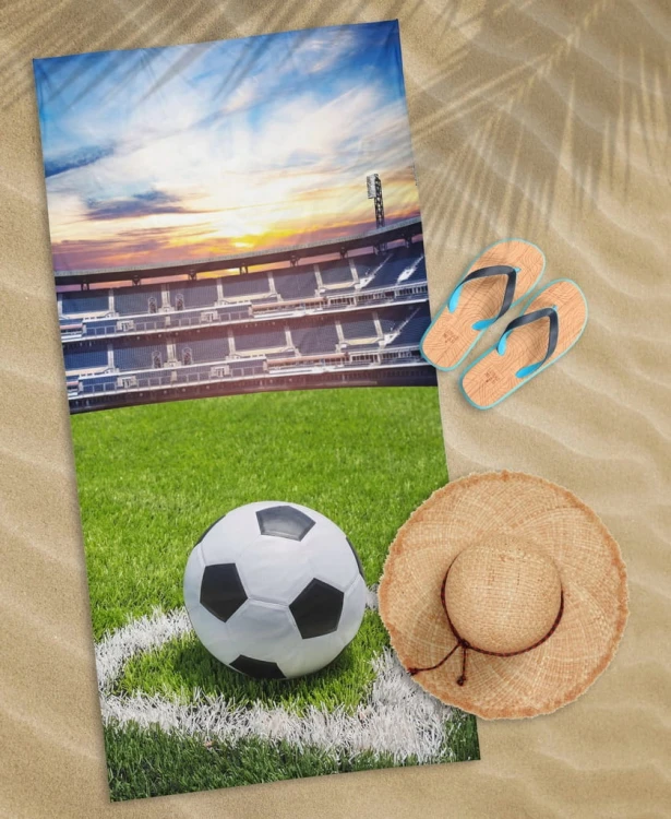 Ręcznik plażowy dziecięcy 70cm x 140cm PIŁKA